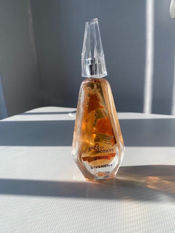 Ange Demon Givenchy (unboxed) 100ml